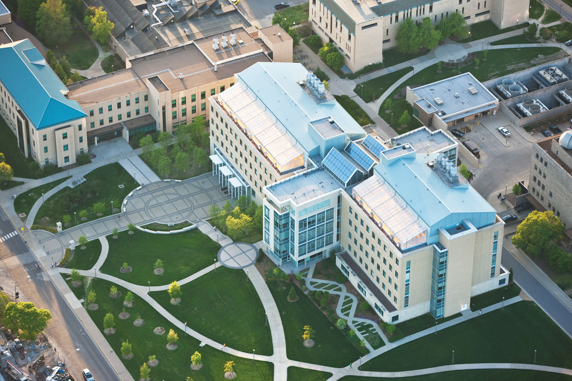 Arial photo of the Bond Life Sciences Center