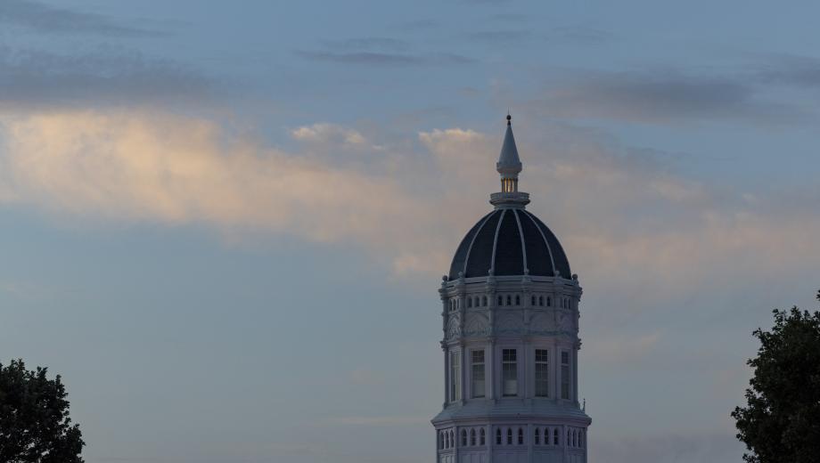 Photo of Jesse Hall dome at dusk.