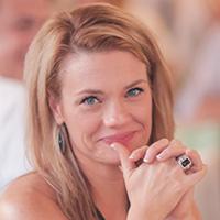 Photo of Sarah Hill